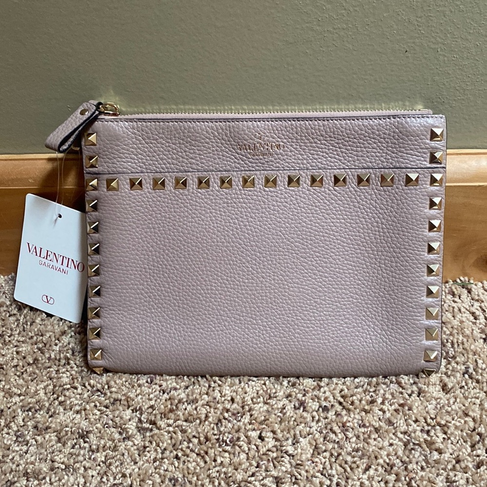 Valentino Garavani Rockstud Clutch